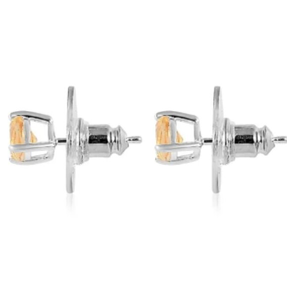 🆕️Brazilian Citrine Solitaire Stud Earrings in 925 Silver - Picture 2 of 2